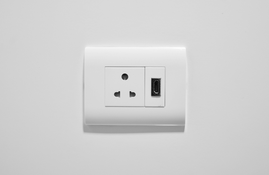 Consumidor será indenizado por demora em ligação de energia elétrica.