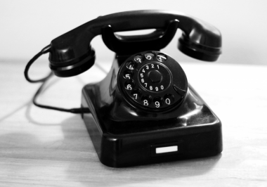 Empresa anula multa de fidelização em contrato de telefonia com base no CDC.